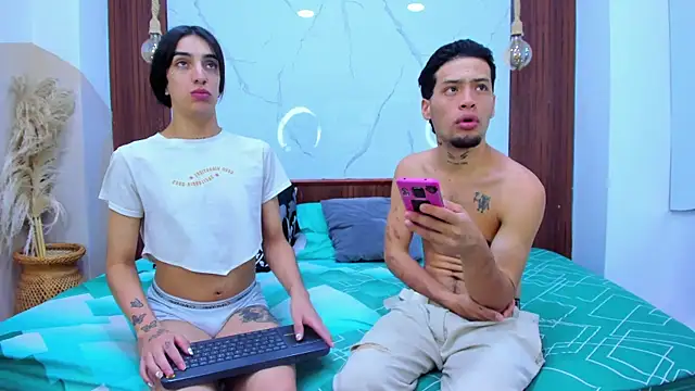 Loversinfire2's Webcam Show