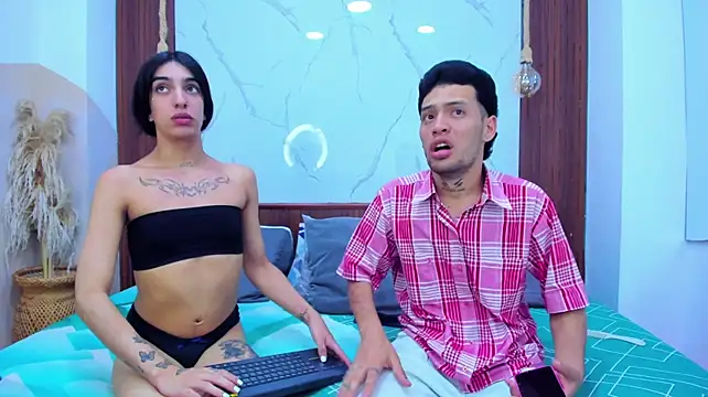 Loversinfire2 网络视讯表演
