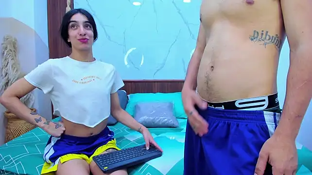 Show de Loversinfire2 na webcam