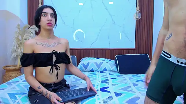 عرض كام Loversinfire2