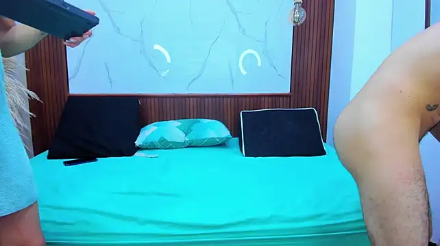 Loversinfire2 Show Webcam