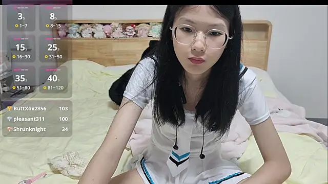 xlin-baby Adlı Modelin Web Kamerası Şovu