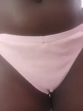 XXX chat uživo modela AishaBashilah