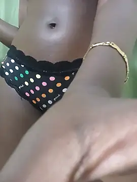 Chat XXX en directo de AishaBashilah