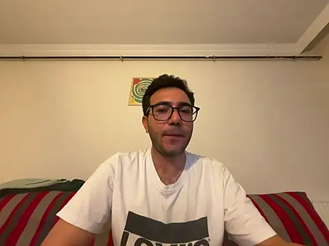 dionysoss01 Adlı Modelin Web Kamerası Şovu