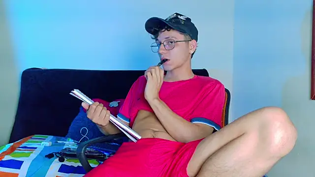 הופעת וובקאם של andrew_dann