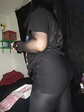 LILITH_LIBELULA Adlı Modelin Canlı XXX Sohbeti