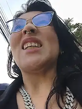 Chat XXX en directo de LILITH_LIBELULA