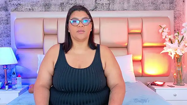 Czat XXX na żywo – SelennaCooper