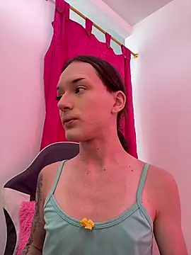 Baby_luxury – webcam-show