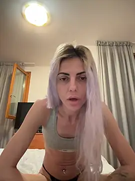 WifelyViper Webcam show