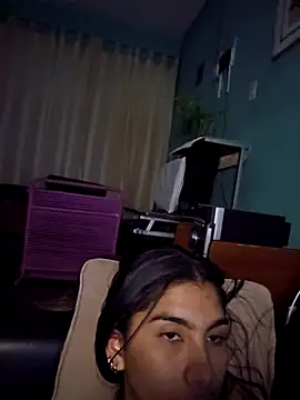 skinnyrox élő chatszobája