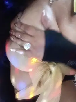 Heaven-2- Webcam-Show