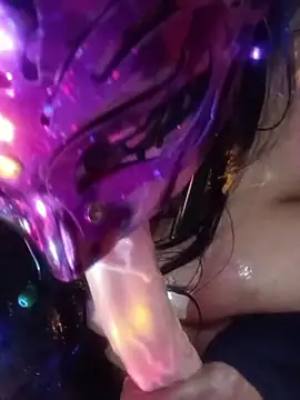 Heaven-2-'s Webcam Show