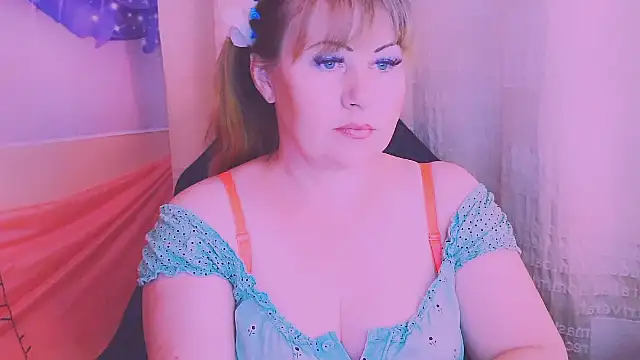BESTLOLA – Live XXX-chat
