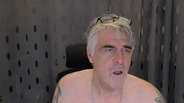DirtyDaddy_CH Webcam-Show