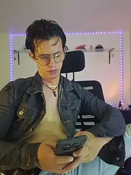 Brandon_starkkのウェブカメラショー