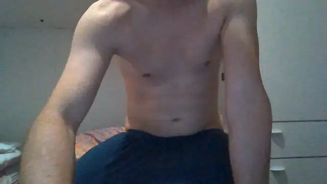 AndreCrazy3 Show in webcam