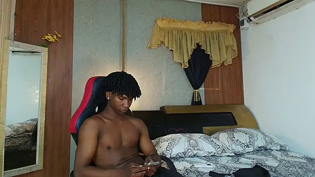 Show de negga_cum na webcam