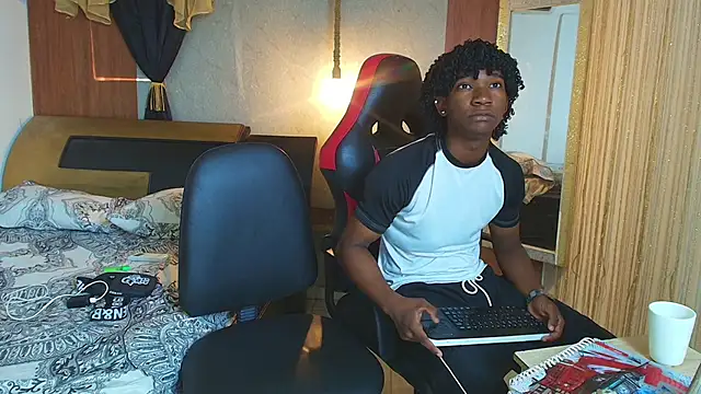 negga_cum Webcam Show