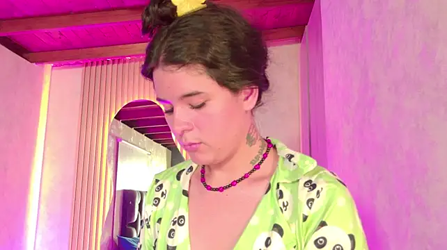 Angel-umbra webcam show