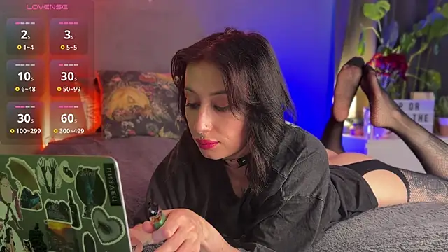 inked-vvitch's Live XXX Chat