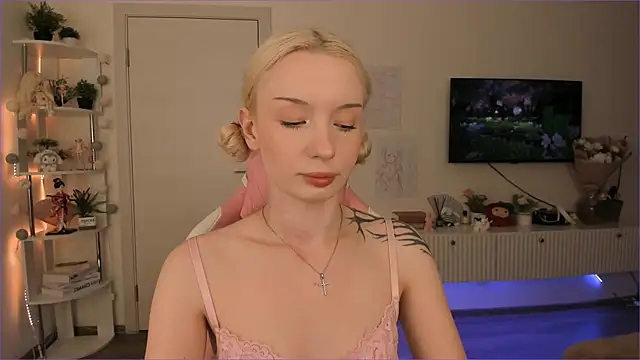 XXX chat uživo modela Tiffany_Paw