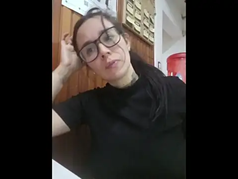 StarNinf4 Chat XXX in diretta