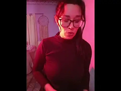 دردشة StarNinf4 الجنسية المباشرة