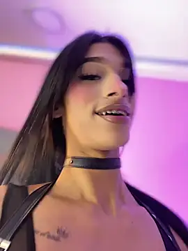 Pokazy przed kamerką – Keysprincess