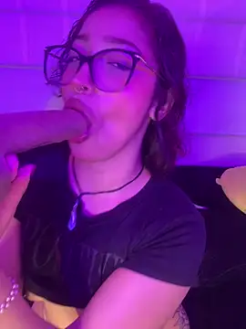 LilithMonette's Webcam Show