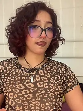 Chat XXX en directo de LilithMonette
