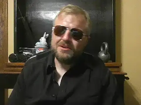TheOneDonShaun: διαδικτυακό σόου στην κάμερα