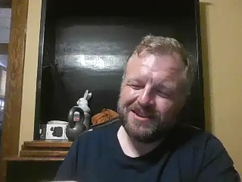TheOneDonShaun: διαδικτυακό σόου στην κάμερα
