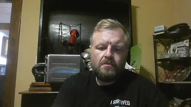 TheOneDonShaun Show in webcam
