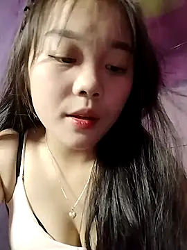 Baa-bee22 Show in webcam