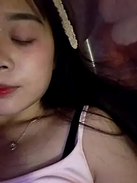 Chat XXX en directo de Baa-bee22