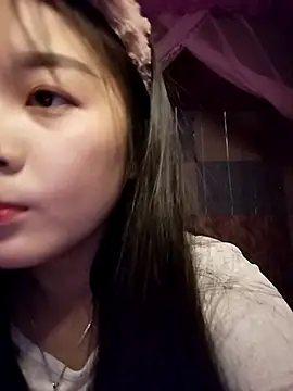 Baa-bee22's Live XXX Chat