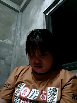 Ava-120のライブチャットルーム