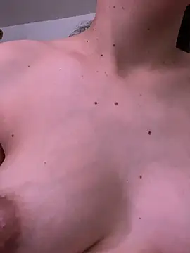 bettyButterfly Pertunjukan Webcam