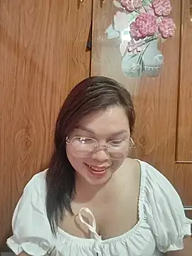 Cover-baa webcam show