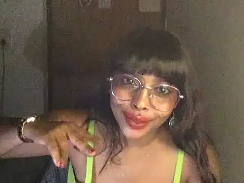 raveena_hot's Live XXX Chat