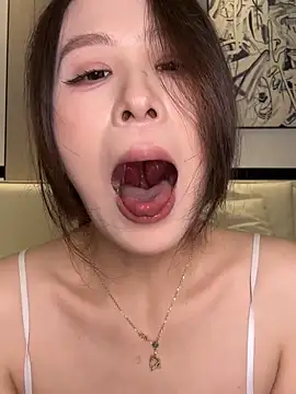pupu_ Show in webcam