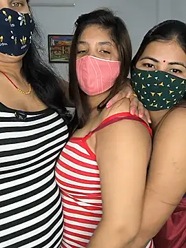 Velvett_vixens Webcam Show