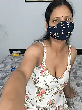 Velvett_vixens 网络视讯表演
