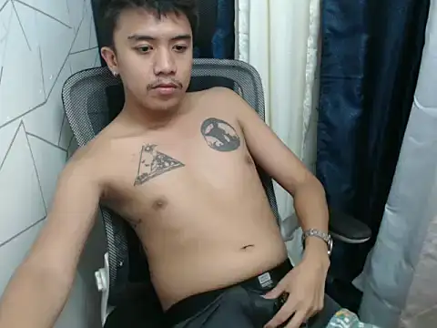 CrazyTwenties Pertunjukan Webcam