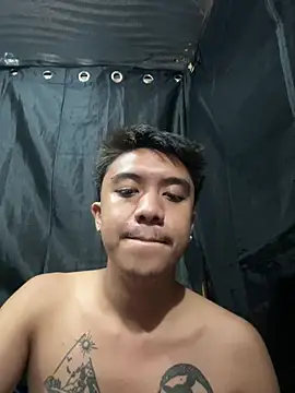 CrazyTwenties Pertunjukan Webcam