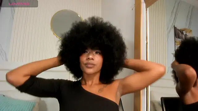 Afro_Luna's Live XXX Chat