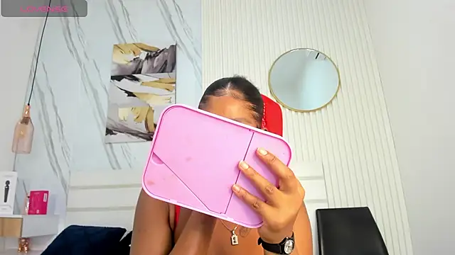Afro_Luna live XXX chat