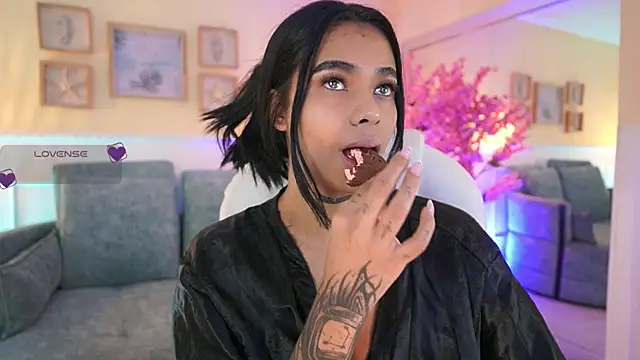 MeganLowell Chat XXX live